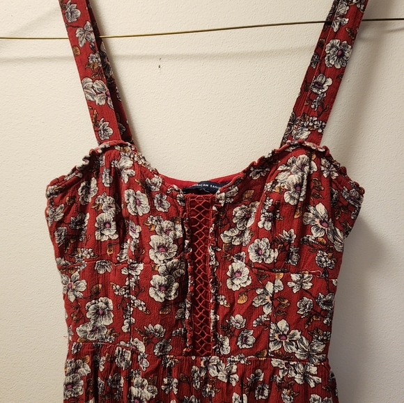 American Eagle Red Floral Jumpsuit - Picture 2 of 4